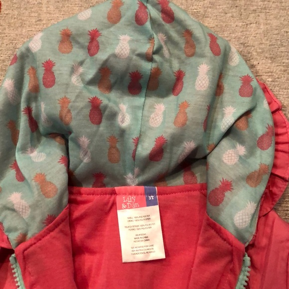 Pineapple Rain Coat - Picture 2 of 4